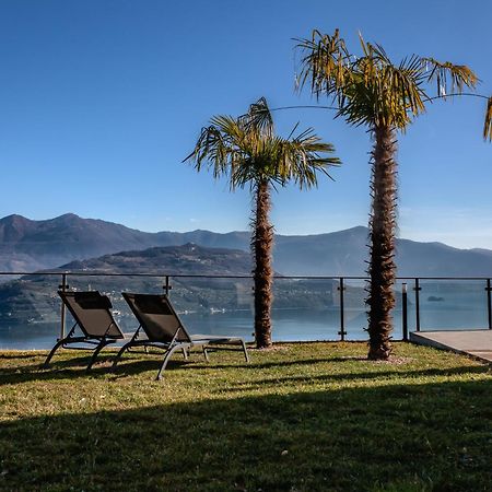Mia Isola With Lake View, Garden And Swimming Pool Parzanica Exterior photo