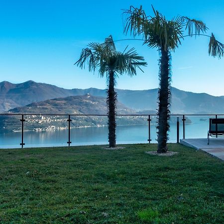 Mia Isola With Lake View, Garden And Swimming Pool Parzanica Exterior photo