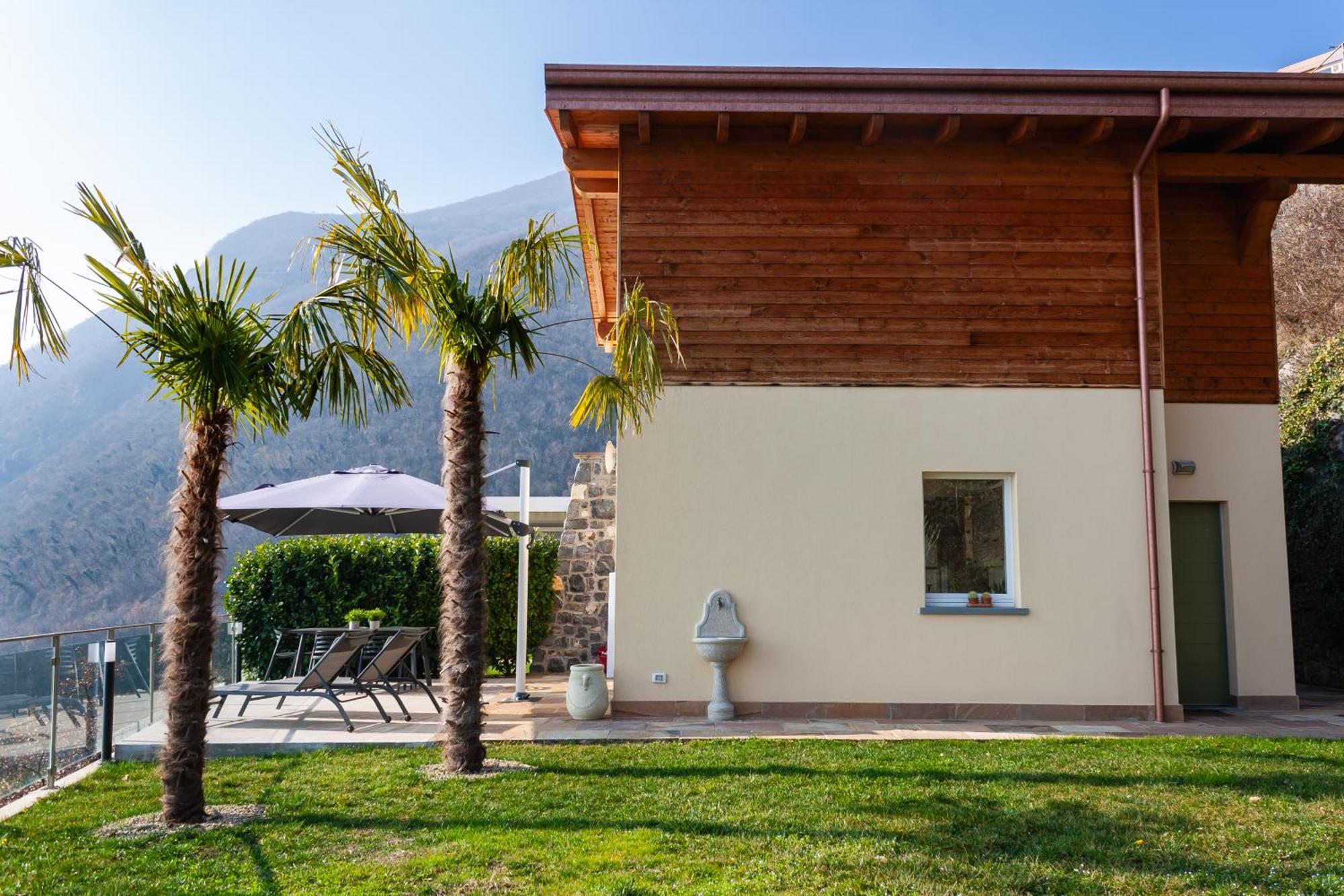 Mia Isola With Lake View, Garden And Swimming Pool Parzanica Exterior photo
